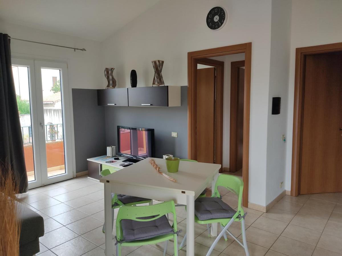 Casa Vacanze - Villa San Pietro Bagian luar foto