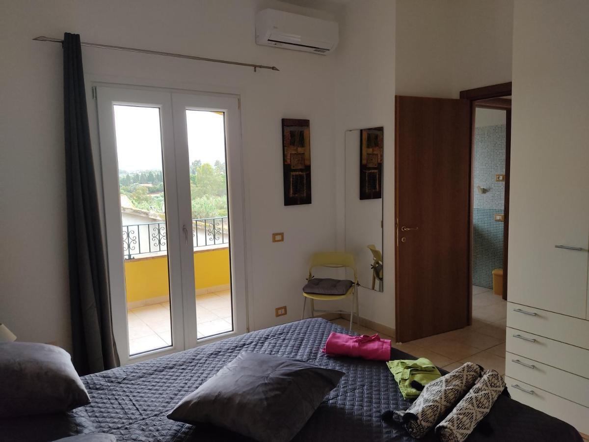 Casa Vacanze - Villa San Pietro Bagian luar foto
