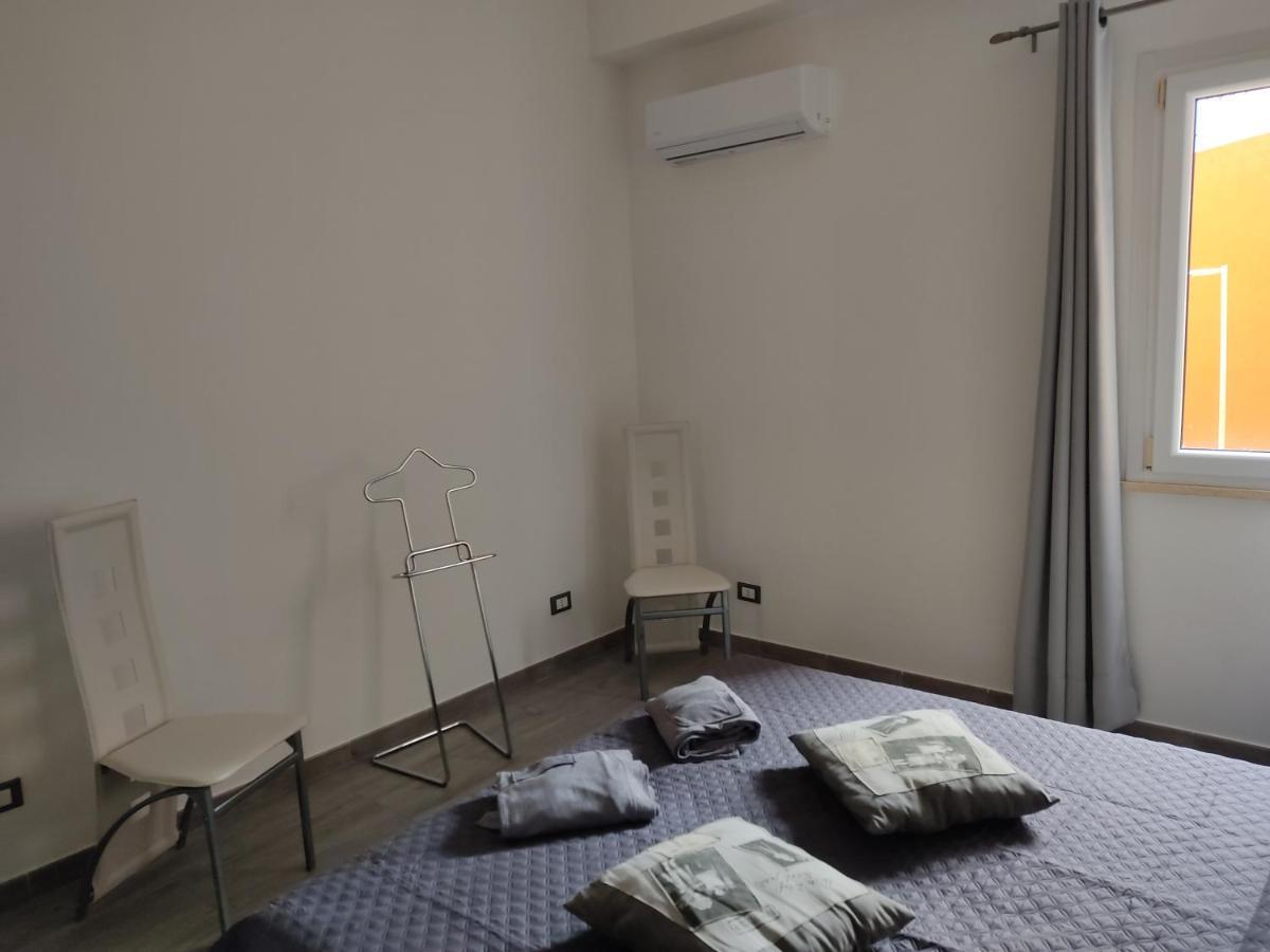 Casa Vacanze - Villa San Pietro Bagian luar foto