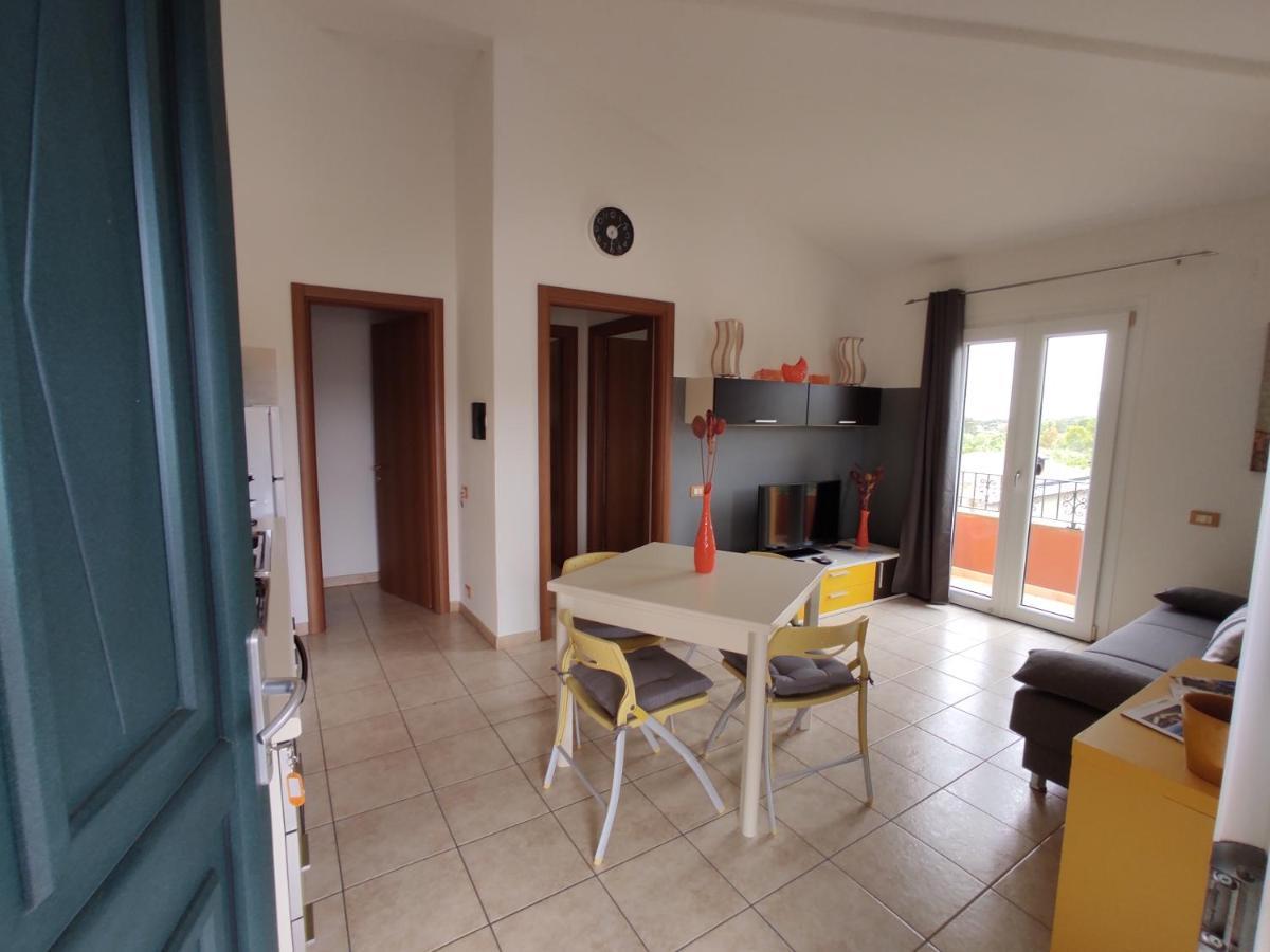 Casa Vacanze - Villa San Pietro Bagian luar foto