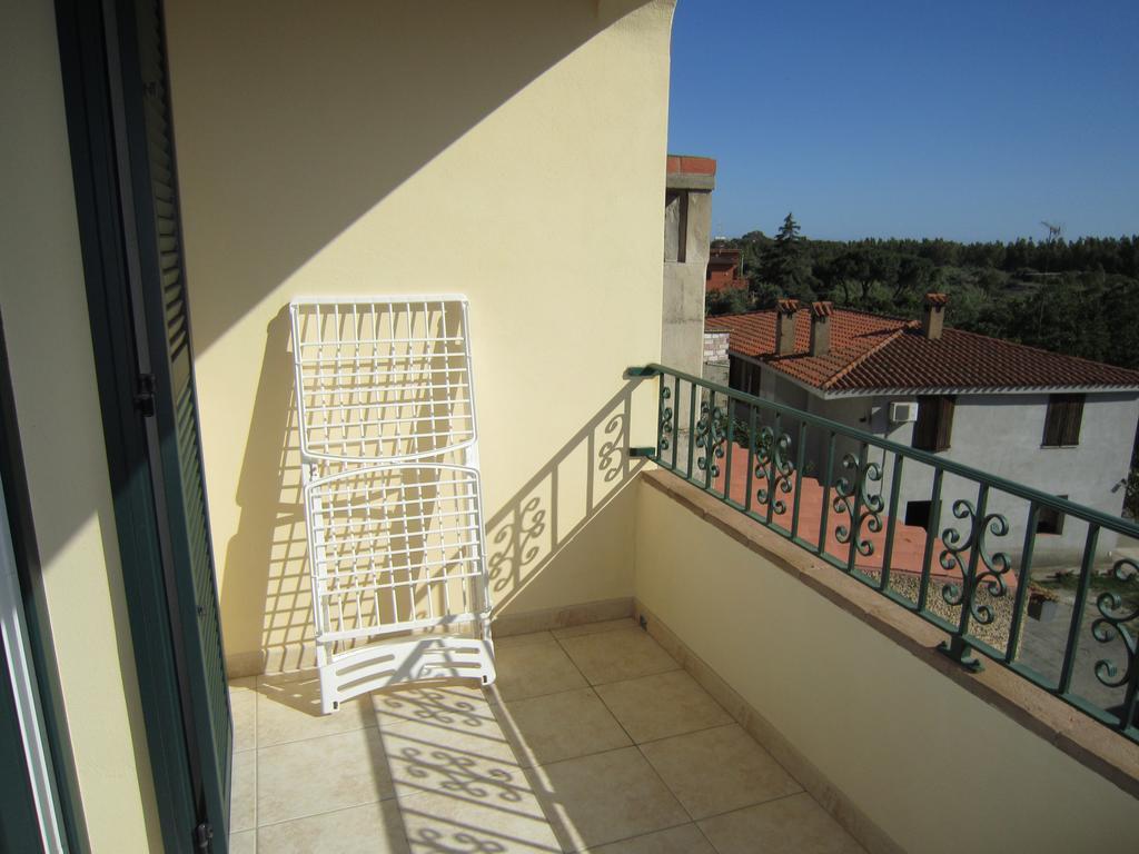 Casa Vacanze - Villa San Pietro Bagian luar foto